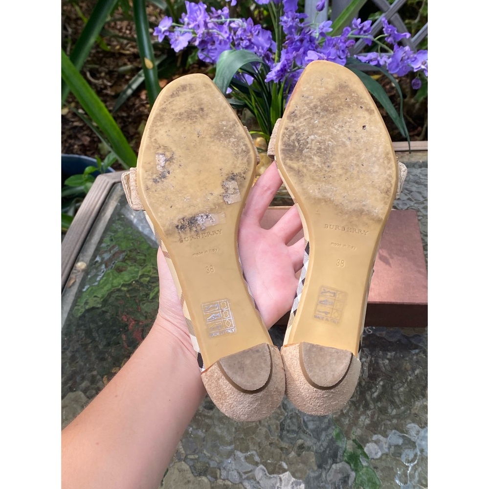 Burberry Beige Nova Check Suede Sandals - Picture 3 of 16
